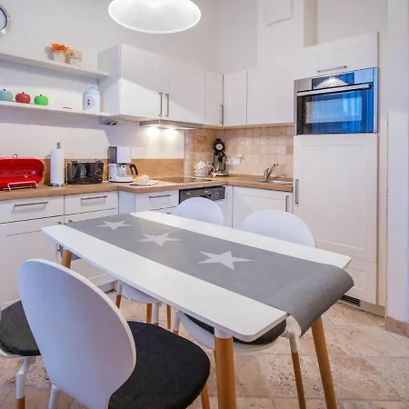 Appartement Strandvillen - Mit 2 Schlafzimmern Sv-704 *